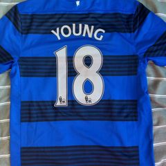 Ashley Young man utd away jersey