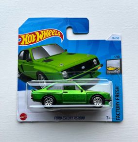 Hot Wheels Ford Escort RS2000 Super Treasure Hunt