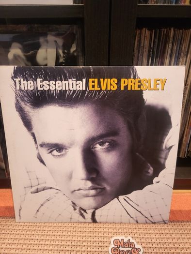 Elvis Presley - The Essential Elvis Presley