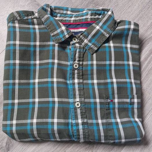 Tommy Hilfiger mans shirt