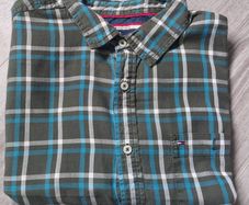 Tommy Hilfiger mans shirt