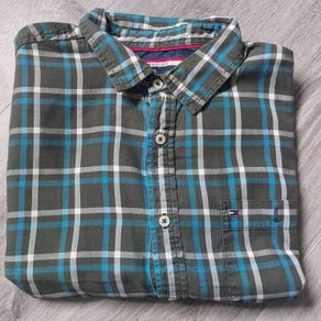 Tommy Hilfiger mans shirt