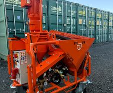 Plastering machine