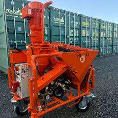 Plastering machine