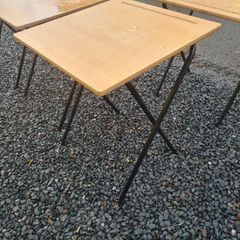 18 x foldaway exam tables