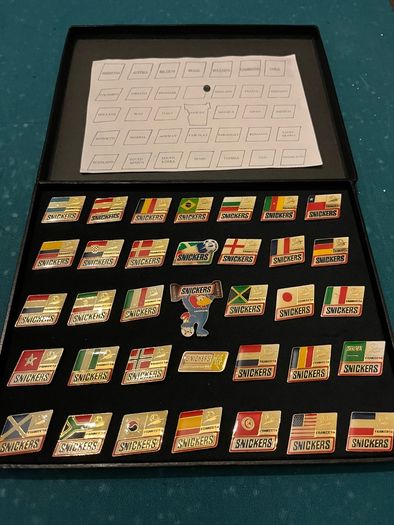 Limited Edition Commemorative Pin Collection 1998 World Cup
