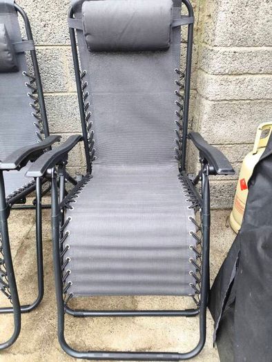 Zero Gravity Garden chairs x 2