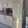ElectriQ Retro Cream Fridge Freezer Image 2