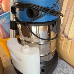 carpet washer