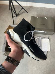 Balenciaga  speeds