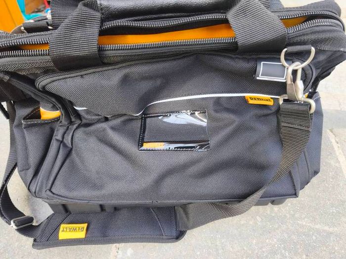 Dewalt toolbag