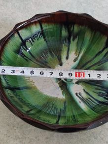Rossa Ireland .BRIGHTLY GLAZED IRISH Studio Pottery bowl Dish Signed Rossa Cashel