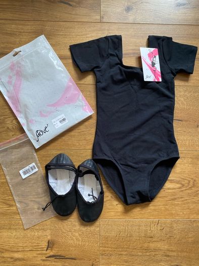Move Dance Girls Black Leotard and Shoes Set