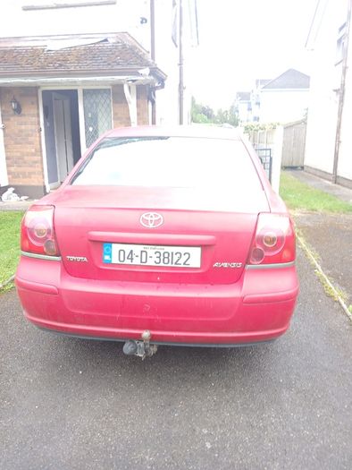2004 Toyota Avensis