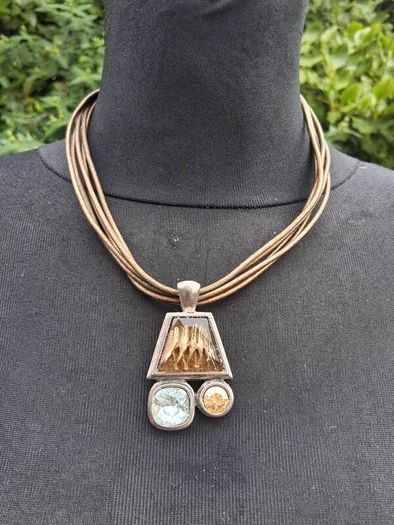 Miglio Tri Swarovski Pendant Set