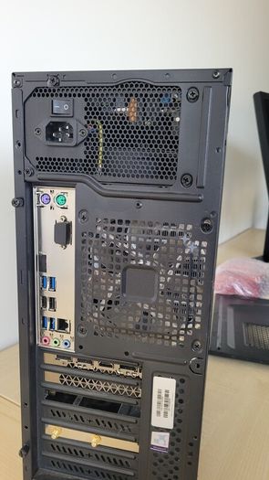 Budget Gaming Pc Ryzen 5 2600x, Rtx 2060 6gb, 16gb Ram, 250gb Ssd + 4tb Hdd