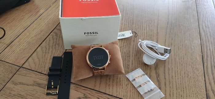 Smartwatch - Fossil Gen 4 Venture GTR dw7f1 Rose Gold