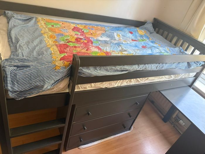 Sleeper Bed