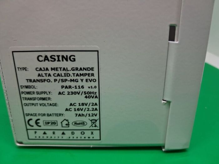 Postage - 2 x Paradox PAR-116 Casings