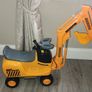 Ride on excavator Image 2