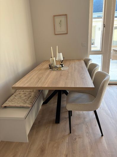 Oak dining table
