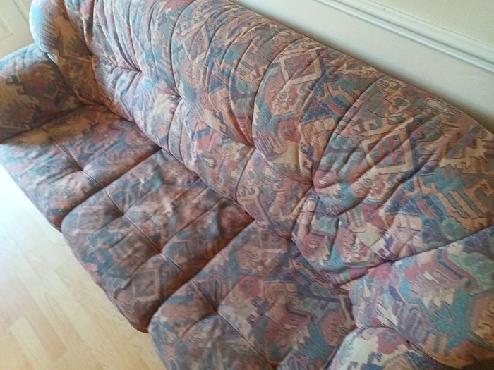 Jacquard suite, 3-seater couch and 2 armchairs - free delivery!