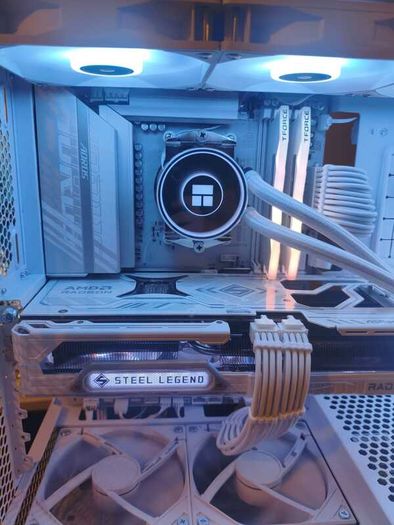Custom White Gaming PC AMD RX 9070 XT 16 GB Ryzen 5 9600X 32GB Ram DDR5 2.5TB Storage