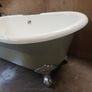 Cast iron bath Image 3