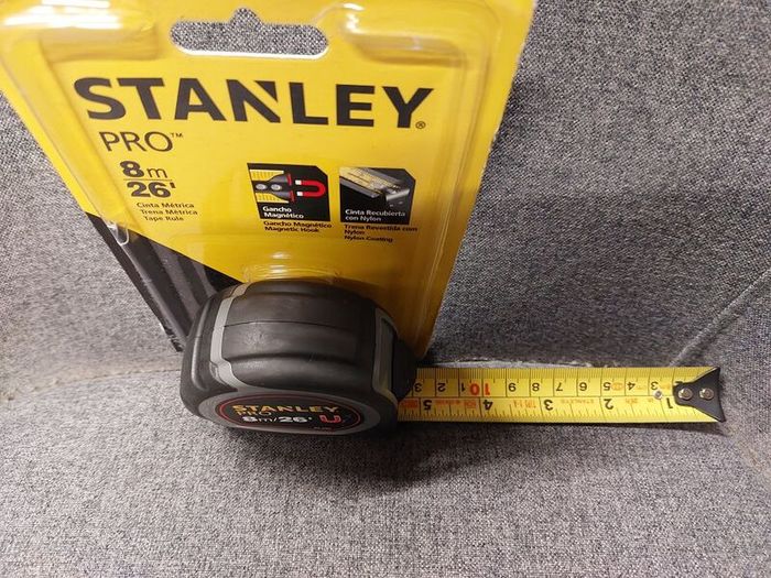 Stanley PRO 8m  26ft Magnetic Tape Measure New
