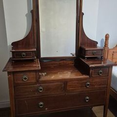 Free Bedroom Dresser