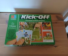 Vintage kick off  board game