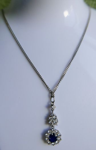 Vintage Circa 1990s 18k white Gold 750 Natural Diamonds and Sapphire Decorated Necklace L 13,5" - 10,80g