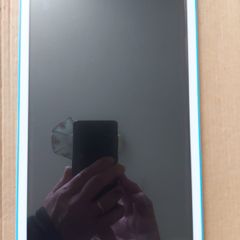 EIR 10.1 inch Tablet, Model 8079, Camera, internet, youtube, in excellent condition