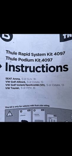 THULE AERO roof bar for VW Touran 2017 / SEAT Arona
