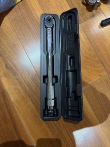 1/2 Inch Drive Click Torque Wrench, 20-150 ft.-lb, 27.1-203.5 Nm