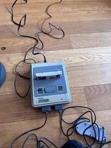 SNES - Super Nintendo Entertainment System