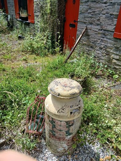 Milk churn