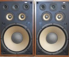 The rarest Holly Grail Pioneer speakers ever in pristine condition Pioneer CS-920 Ghost edition these were made exclusively for the American army in the 70's and were the Blueprint in the Pioneer Range