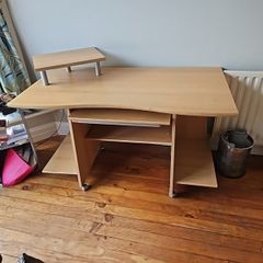 computer desk