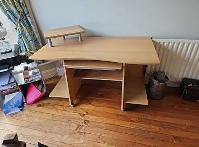 computer desk
