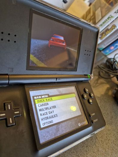 Nintendo DS Lite, games and accessories