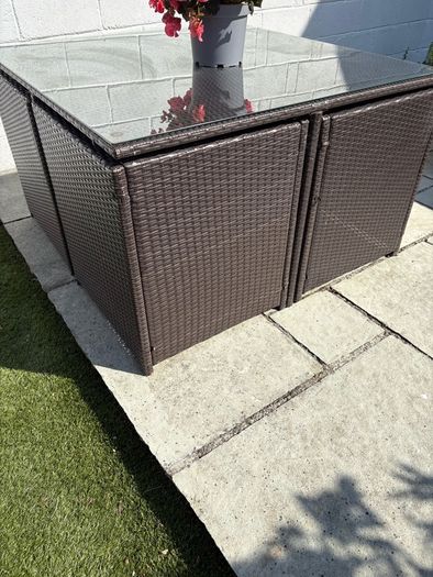 4 Piece Rattan Outdoor cube dining set
