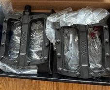 Acid Pedals Flat C3-zp Mtb Pedals Brand New