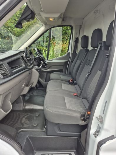 2021 ford transit 350