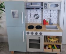 Toy Kitchen
