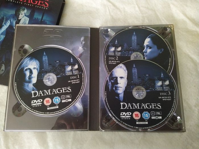 Damages Complete Season 1 Dvd Boxset