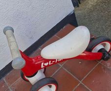 Q play toddler bike