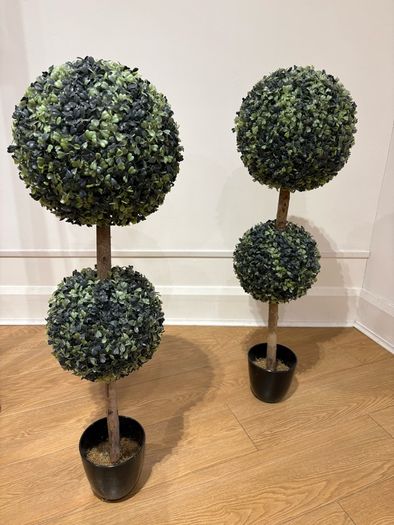 Artificial topiary plants x 2