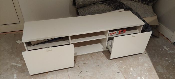 Media unit