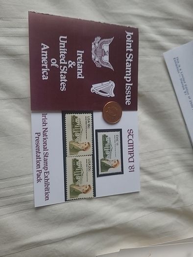 Very rare - Joint Irish and USA release of James Hoban stamp 1981 presentation pack limited edition 3 stamp pack